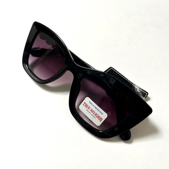 NWT True Religion Cat Eye Sunglasses Black Gold Logo Studs Rhinestone Gradient - Picture 2 of 7